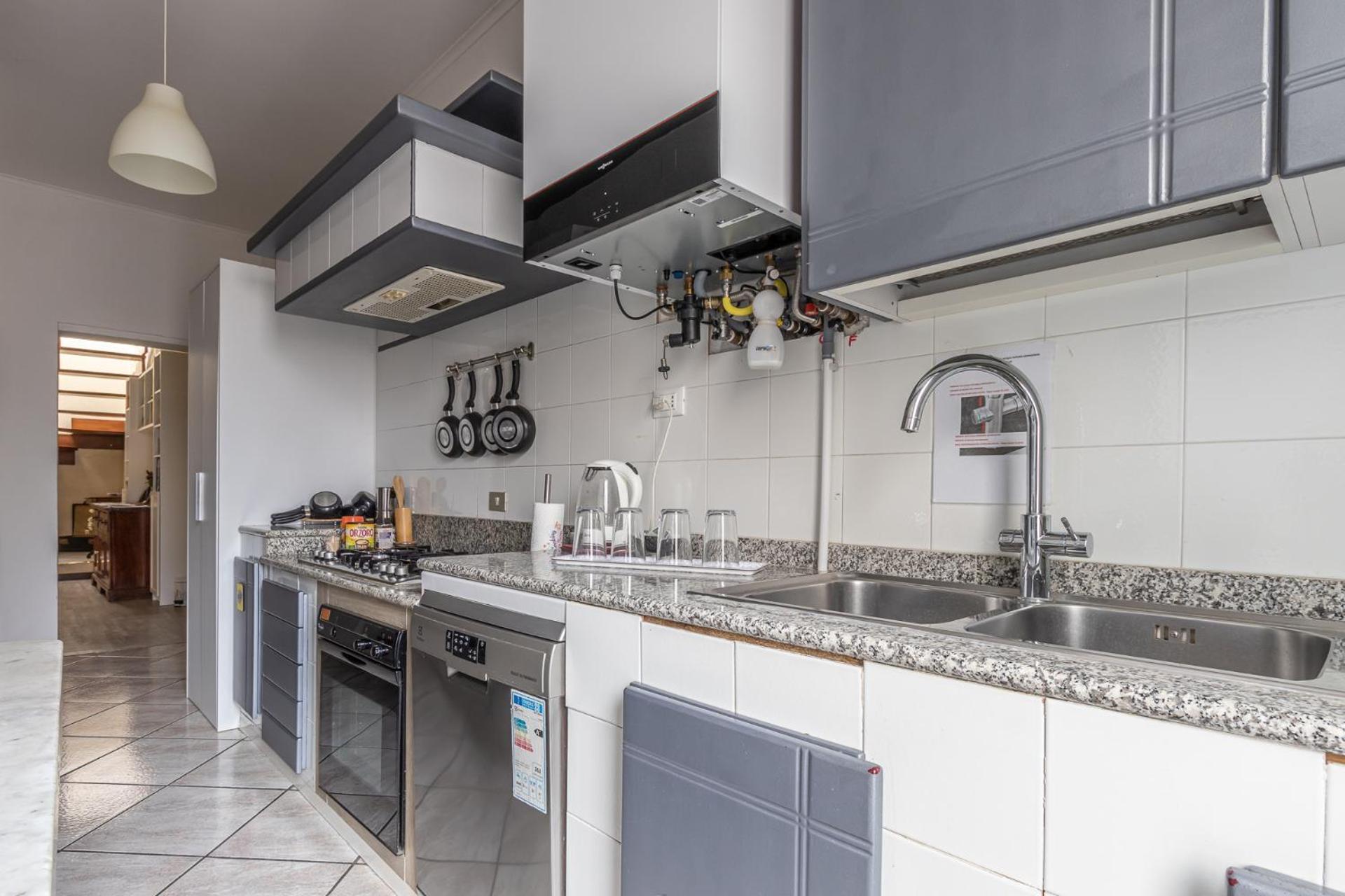 Room & Breakfast Canalino 21 Модена Екстериор снимка