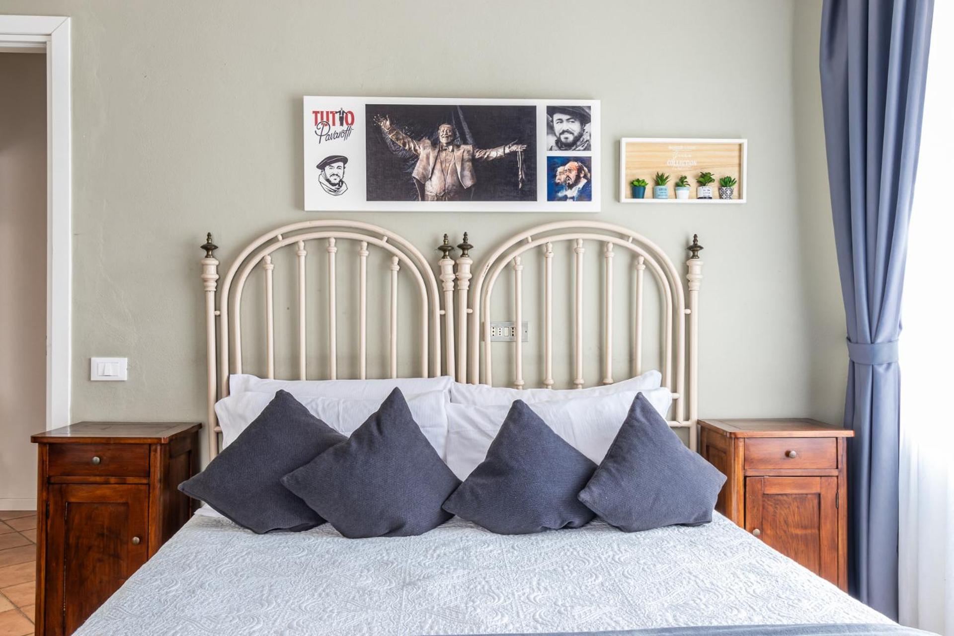 Room & Breakfast Canalino 21 Модена Екстериор снимка
