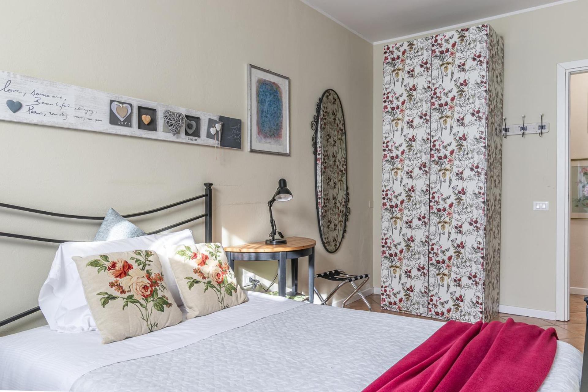 Room & Breakfast Canalino 21 Модена Екстериор снимка