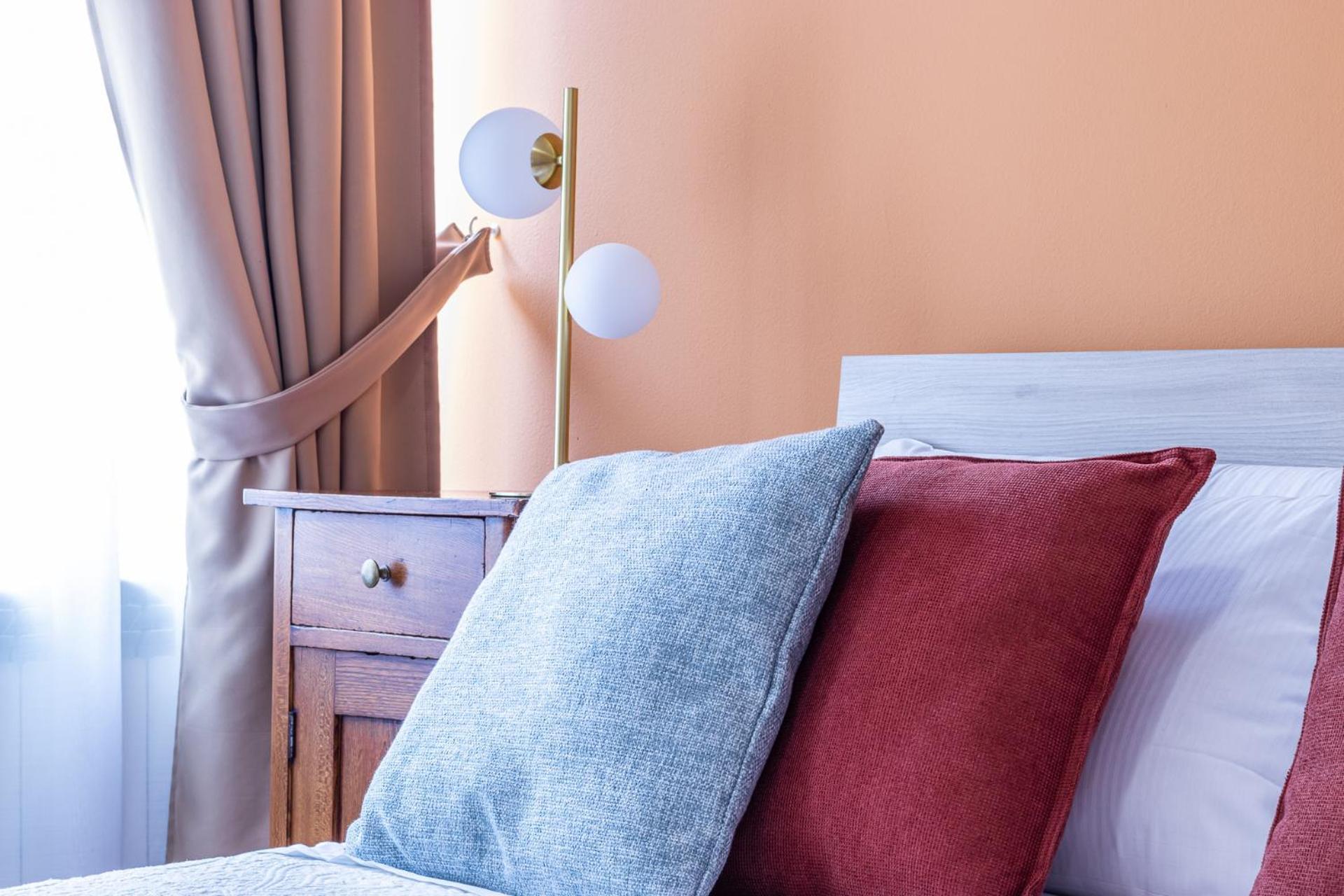 Room & Breakfast Canalino 21 Модена Екстериор снимка