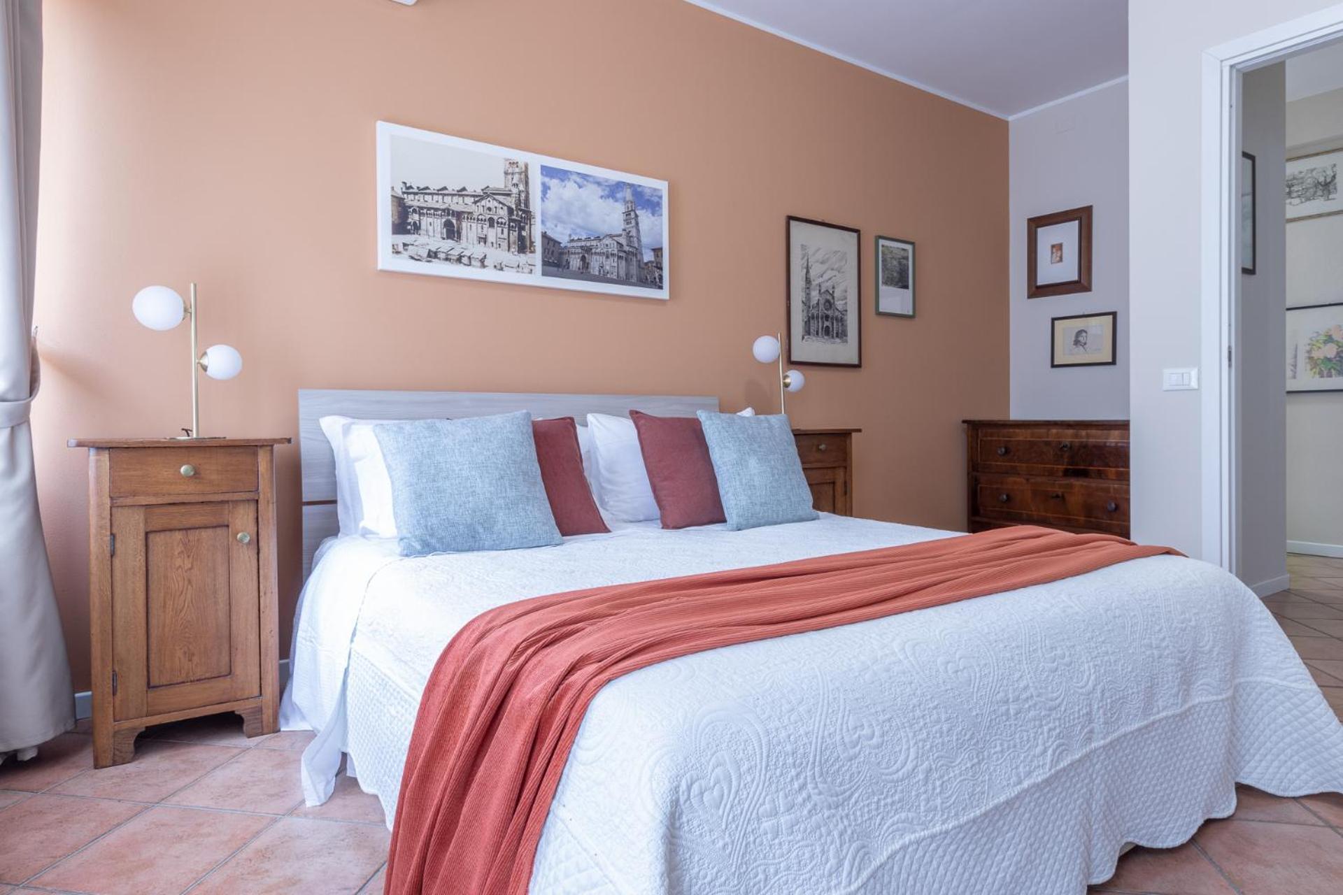 Room & Breakfast Canalino 21 Модена Екстериор снимка