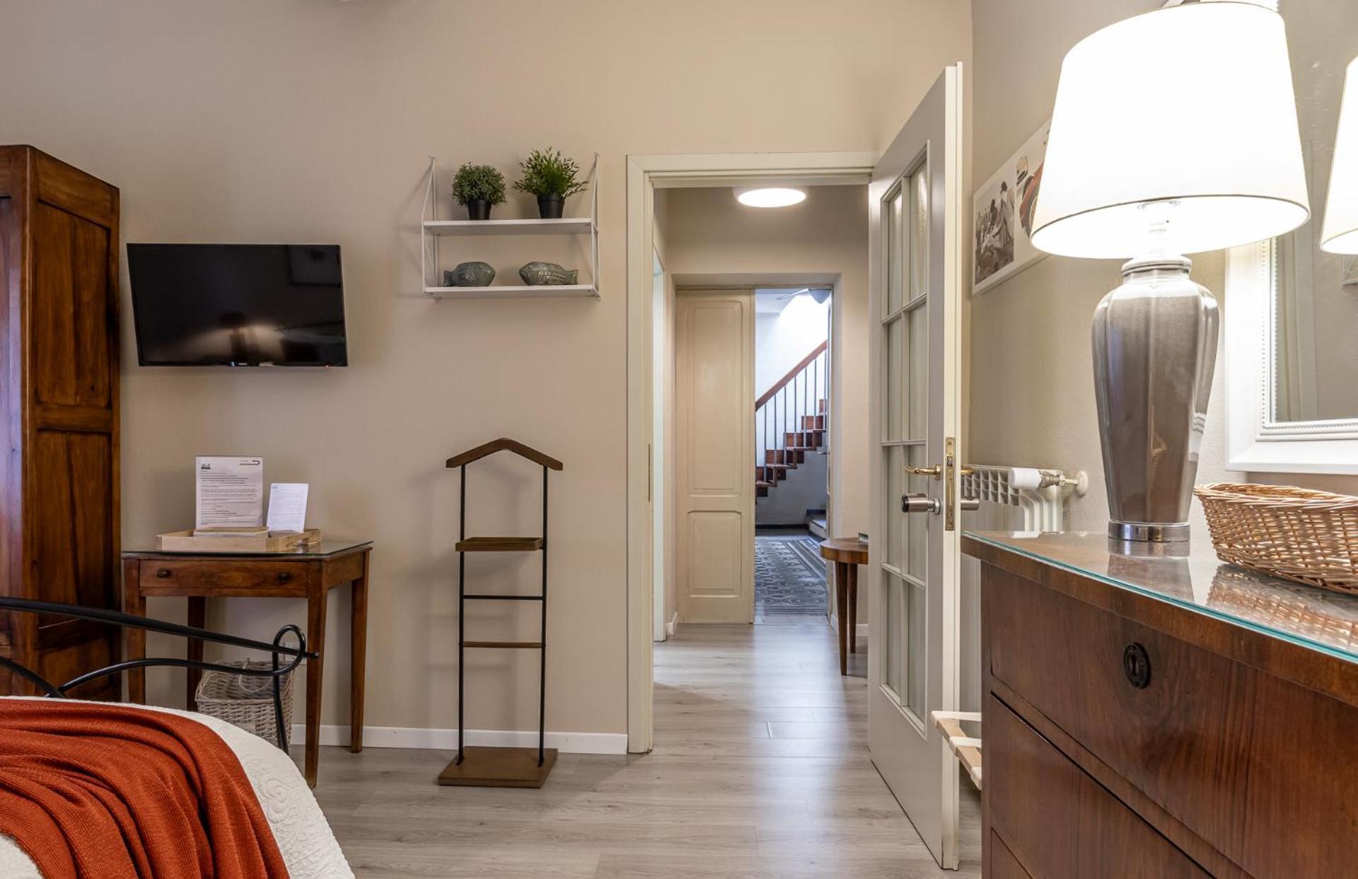 Room & Breakfast Canalino 21 Модена Екстериор снимка