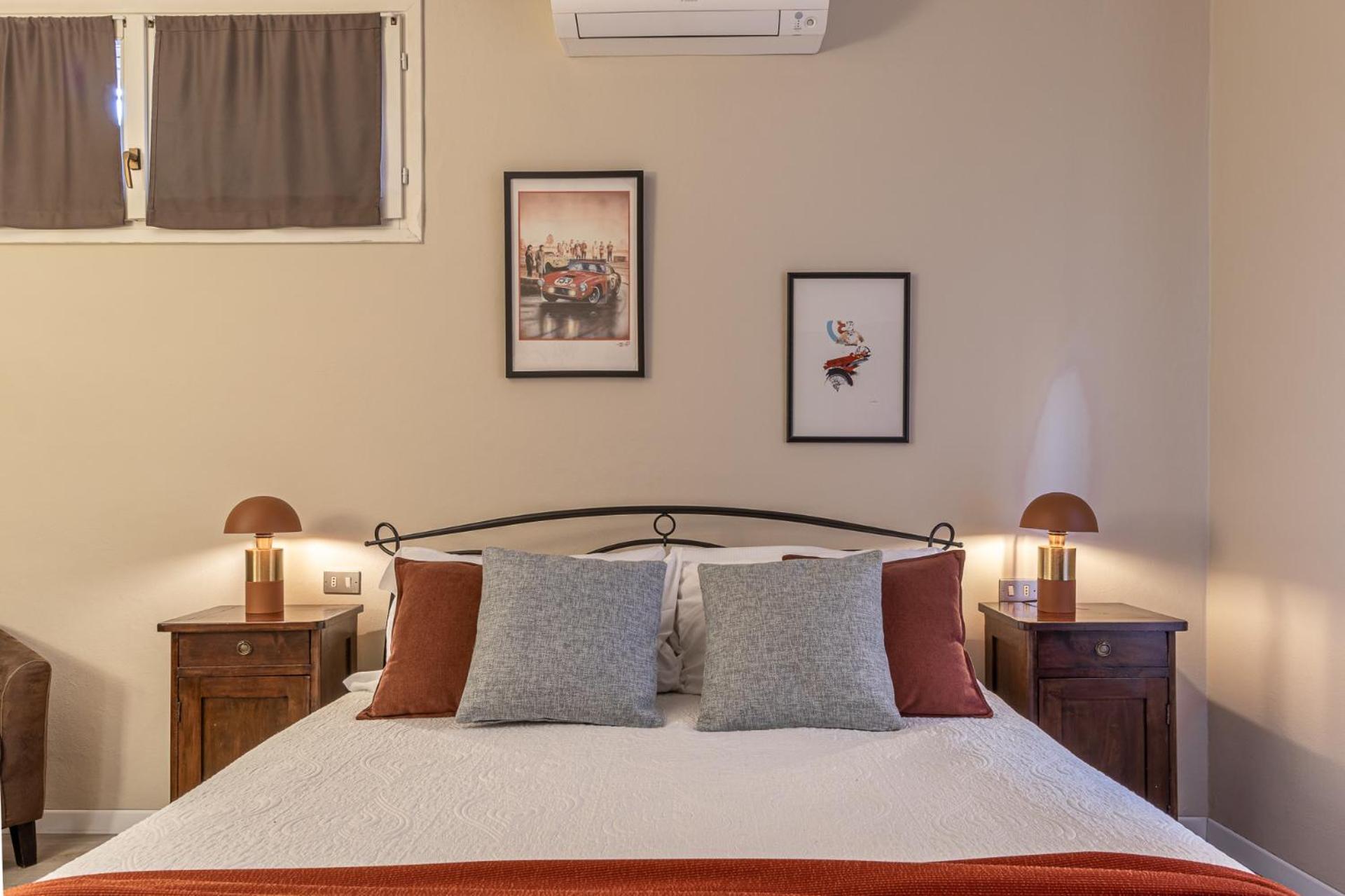 Room & Breakfast Canalino 21 Модена Екстериор снимка